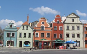 Kamienice na rynku w Żaganiu