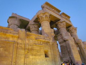 Świątynia boga Sobka w Kom Ombo w Egipcie