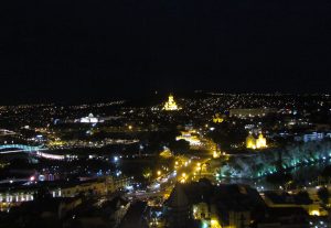 Tbilisi nocą