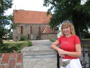 Kościół romański w Marwicach