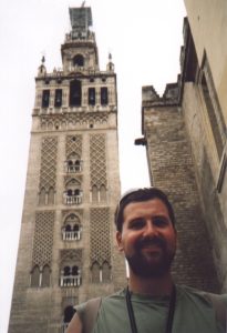 Giralda, czyli dzwonnica katedry w Sevilli