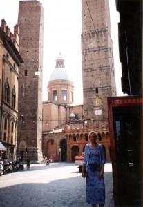 Le due torri pendenti, czyli dwie krzywe wieże w Bolonii we Włoszech