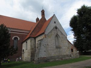 Kościół romański w Starym Mieście