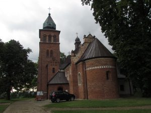 Kościół romański w Strońsku