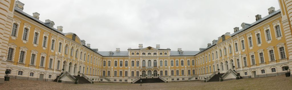 Pałac w Pilsrundāle na Łotwie